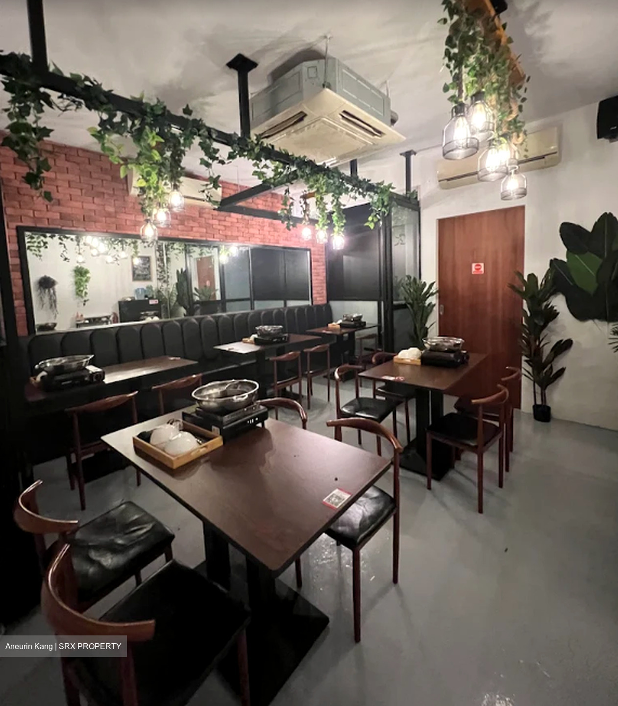 Yio Chu Kang Road (D19), Shop House #477764541